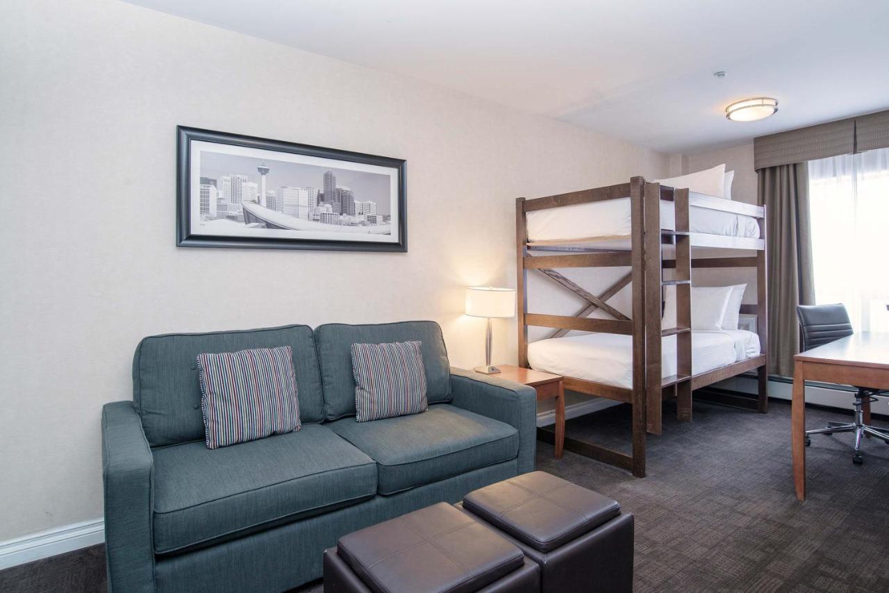 แซนด์แมน โฮเต็ล แอนด์ สวีท แคลกรี เวสต์ Hotel คาลการี ภายนอก รูปภาพ