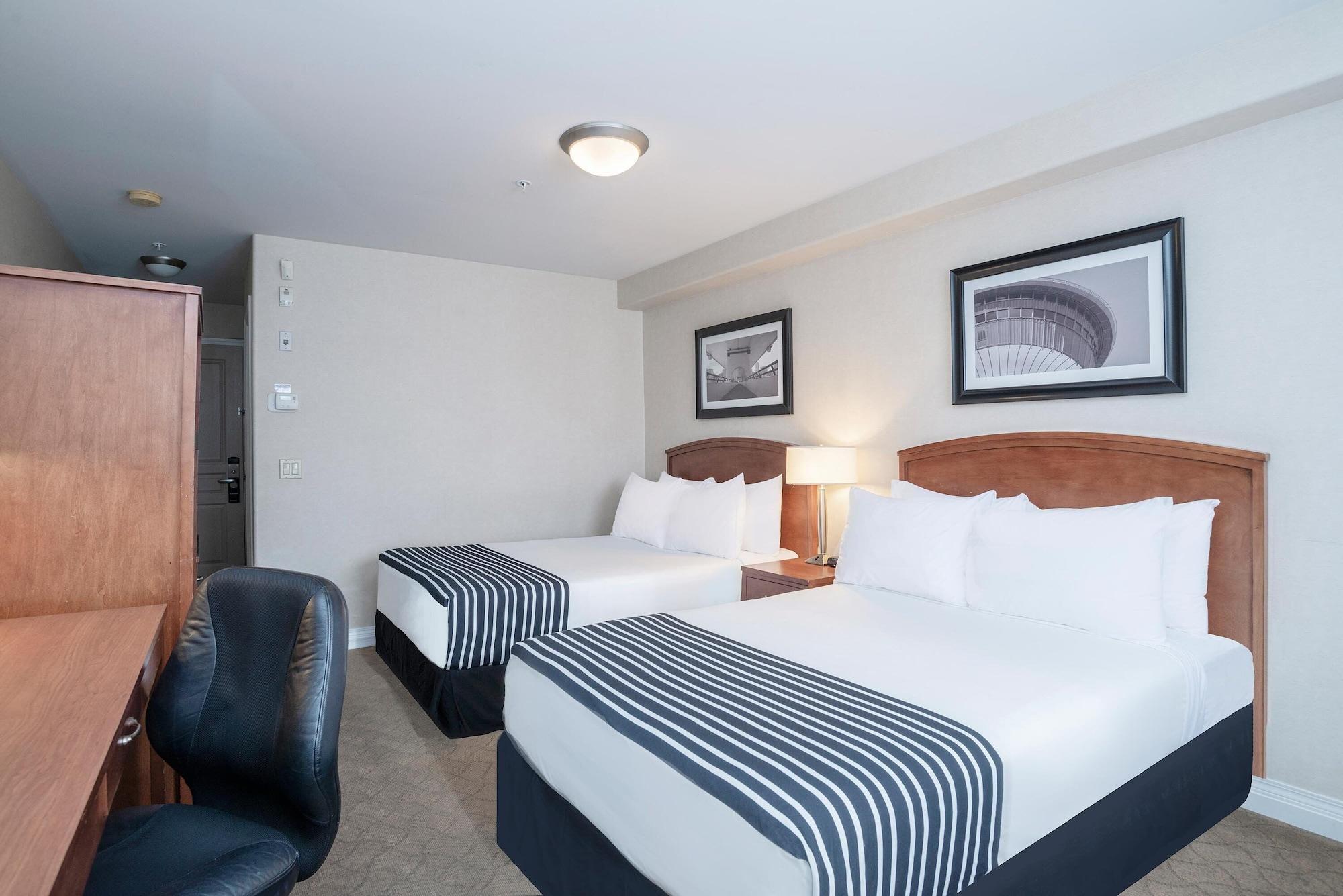 แซนด์แมน โฮเต็ล แอนด์ สวีท แคลกรี เวสต์ Hotel คาลการี ภายนอก รูปภาพ
