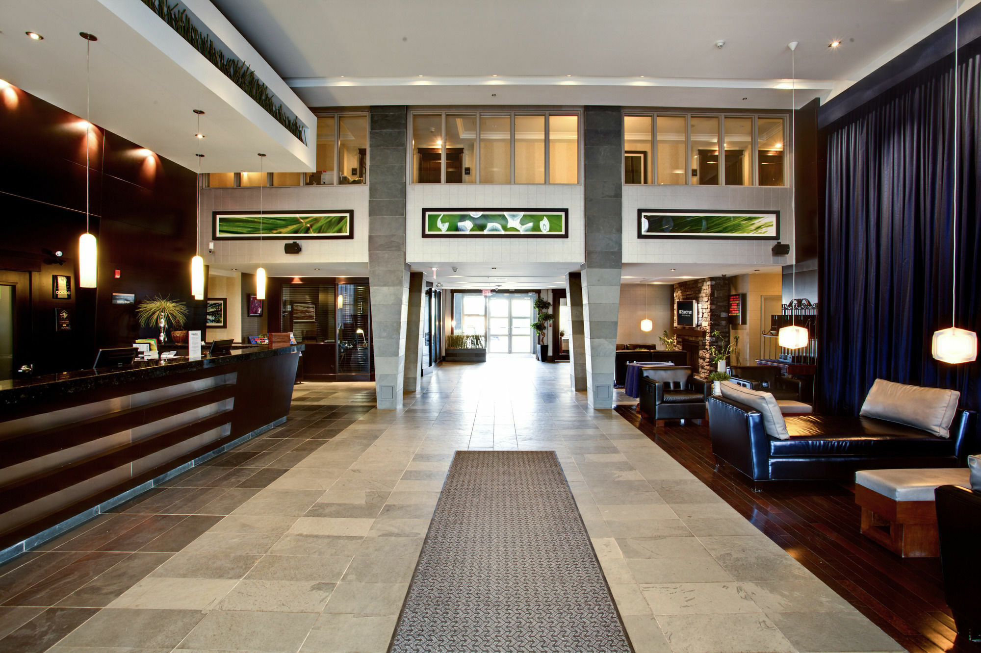 แซนด์แมน โฮเต็ล แอนด์ สวีท แคลกรี เวสต์ Hotel คาลการี ภายนอก รูปภาพ